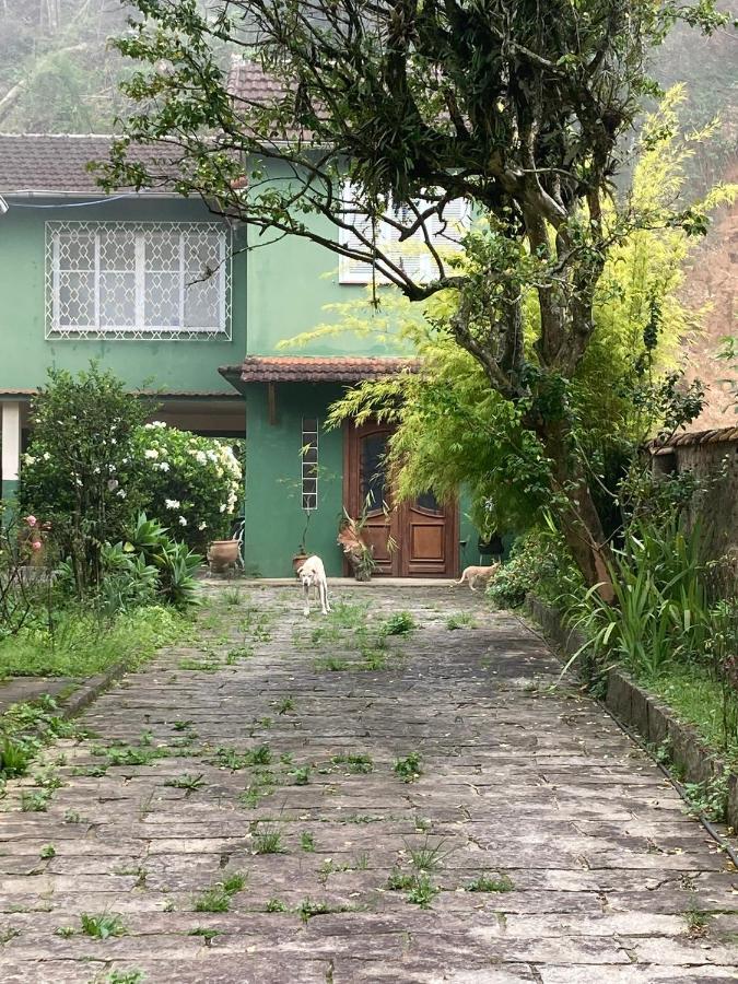 Casa Verde Em Petropolis Hotel Luaran gambar