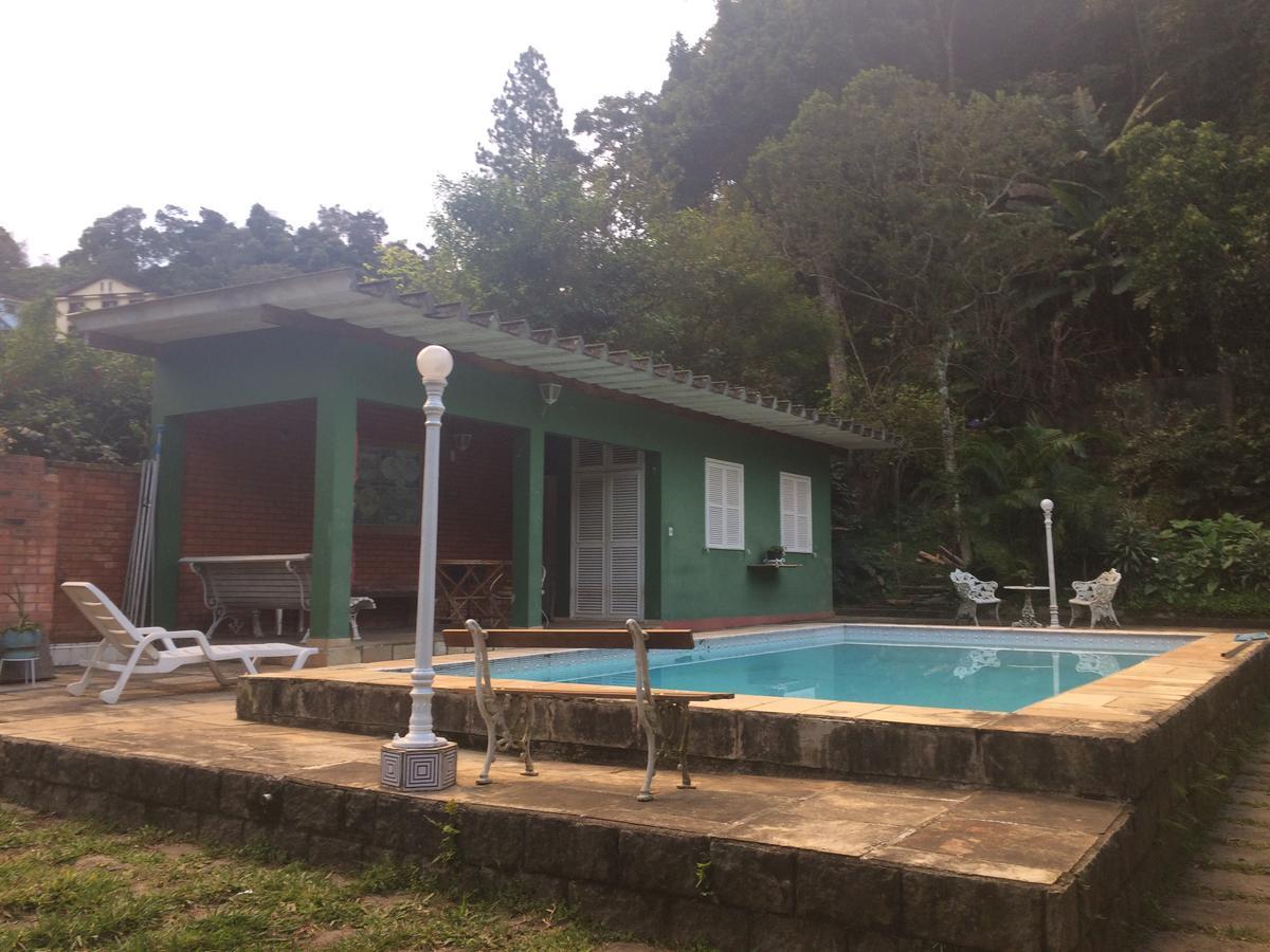 Casa Verde Em Petropolis Hotel Luaran gambar